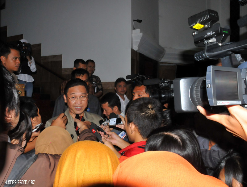 Menteri ESDM : Tinggalkan Minyak Bumi, Pindah ke Energi Hijau